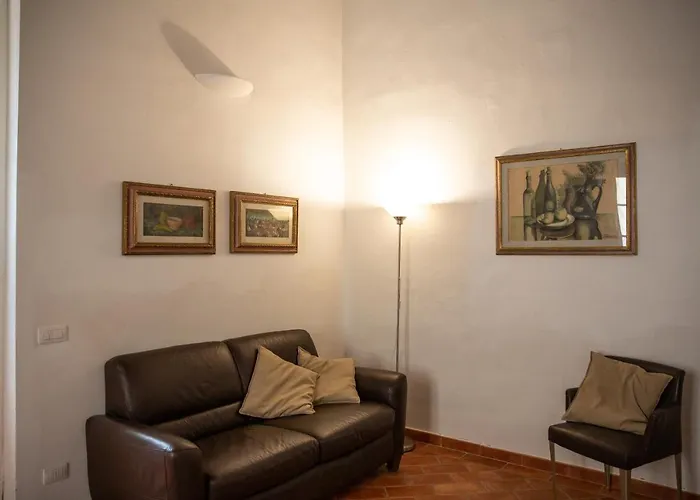 Lovely One Bedroom Apartment Nearby Ponte Vecchio